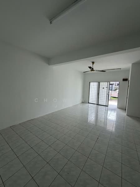 2-storey Terraced House for Sale in Bandar Putra Permai (Seri Kembangan) - Chow Wen Jian - PropertyGuru.com.my