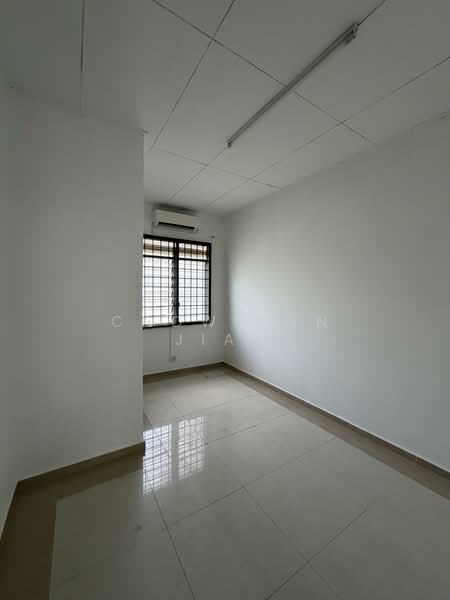 2-storey Terraced House for Sale in Bandar Putra Permai (Seri Kembangan) - Chow Wen Jian - PropertyGuru.com.my