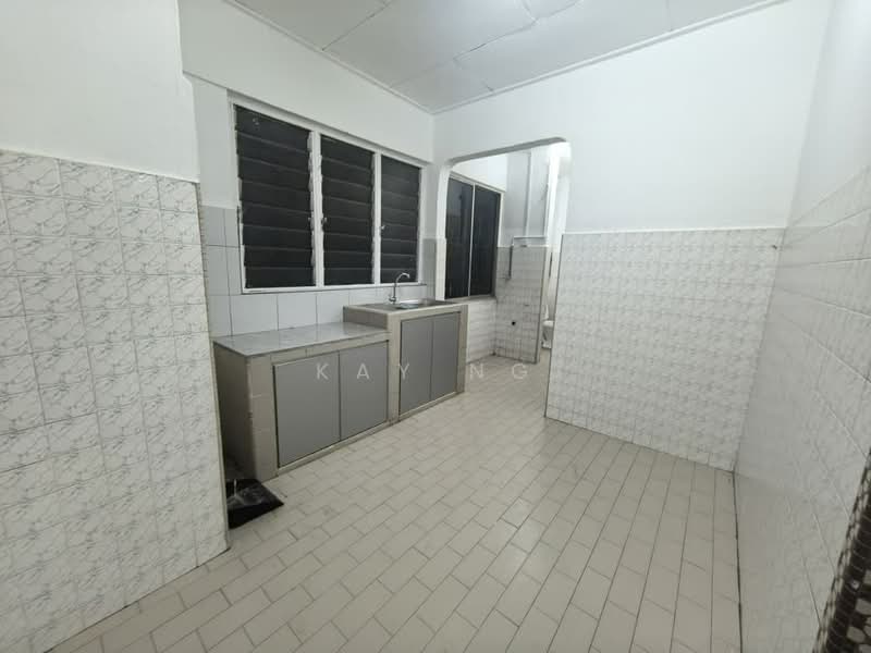 Flat for Sale at Flat Taman Ungku Tun Aminah - Kay Ng - PropertyGuru.com.my
