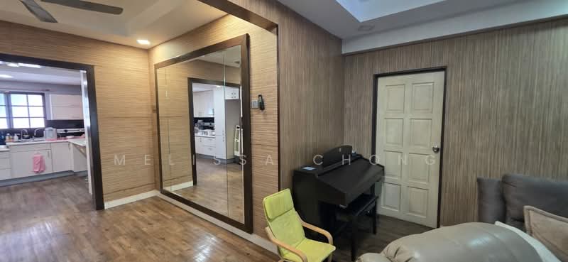 2.5-storey Terraced House for Sale in Taman Bukit Serdang (Seri Kembangan) - Melissa Chong - Kitchen - PropertyGuru.com.my