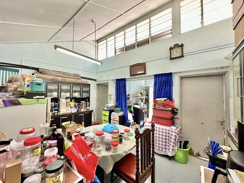 1-storey Terraced House for Sale in Kelana Jaya (Petaling Jaya) - Naim Kassim - Interior - PropertyGuru.com.my