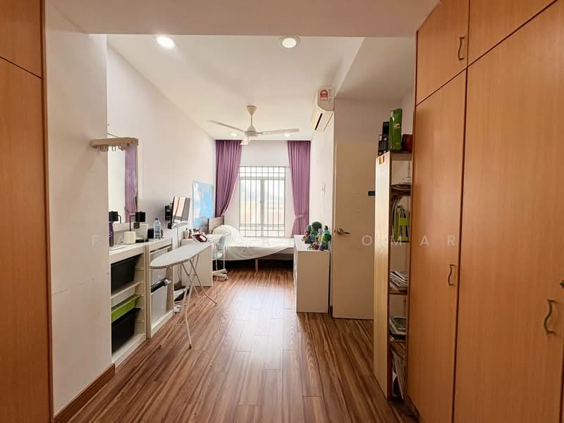 Kondominium untuk Dijual di Desa Villas - Faisal Abu Omar - Bedroom - PropertyGuru.com.my