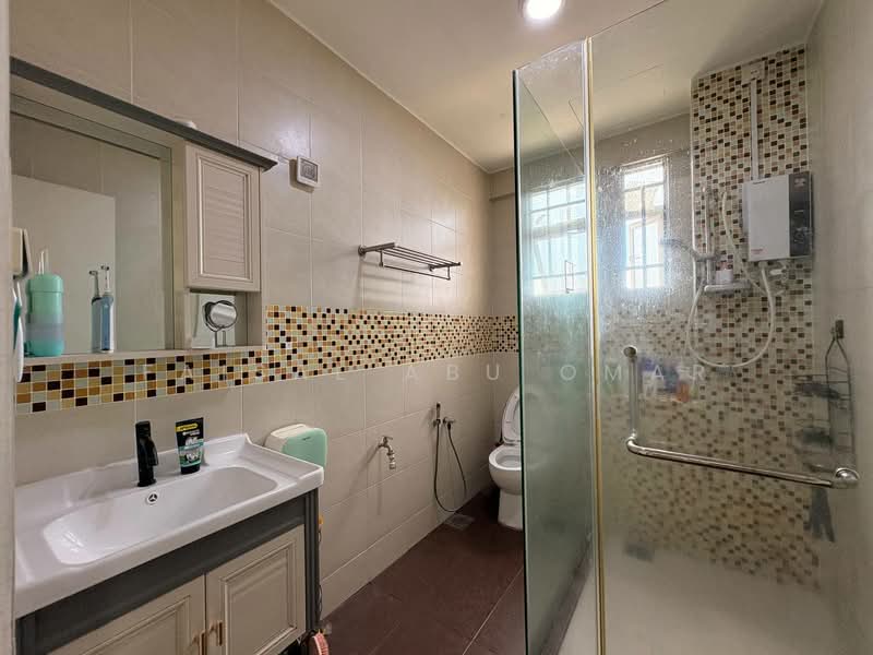 Kondominium untuk Dijual di Desa Villas - Faisal Abu Omar - Bathroom - PropertyGuru.com.my