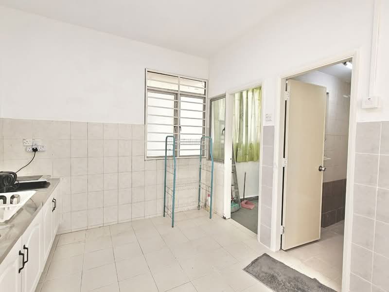 Condominium for Sale at Prima U1 - Nazatul Afzan - PropertyGuru.com.my