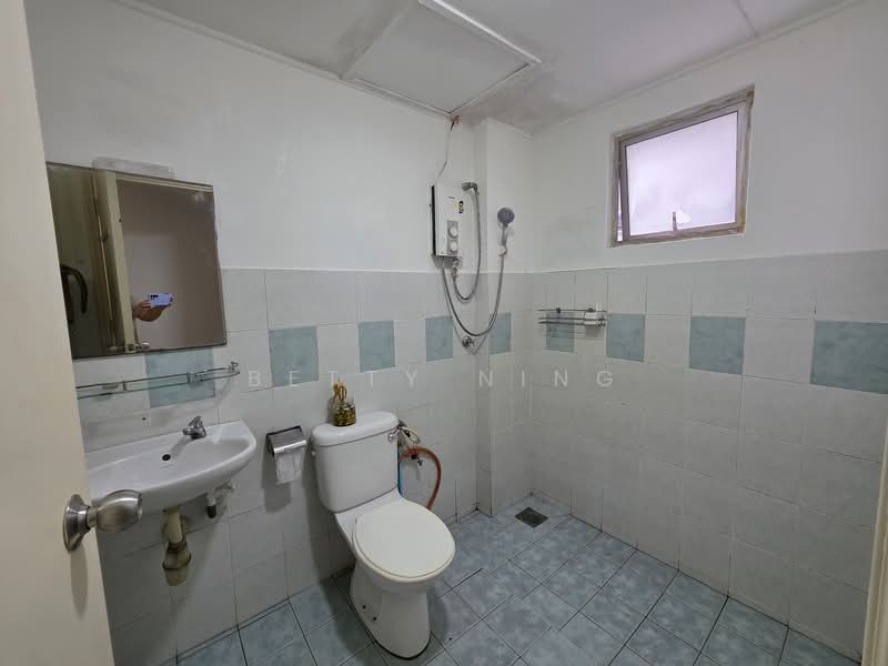 Condominium for Sale at Ken Damansara - Betty Ning - Bathroom - PropertyGuru.com.my