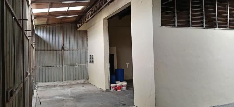 Factory for Rent in Bandar Baru Bukit Beruntung (Serendah) - Alan Tan - Exterior - PropertyGuru.com.my