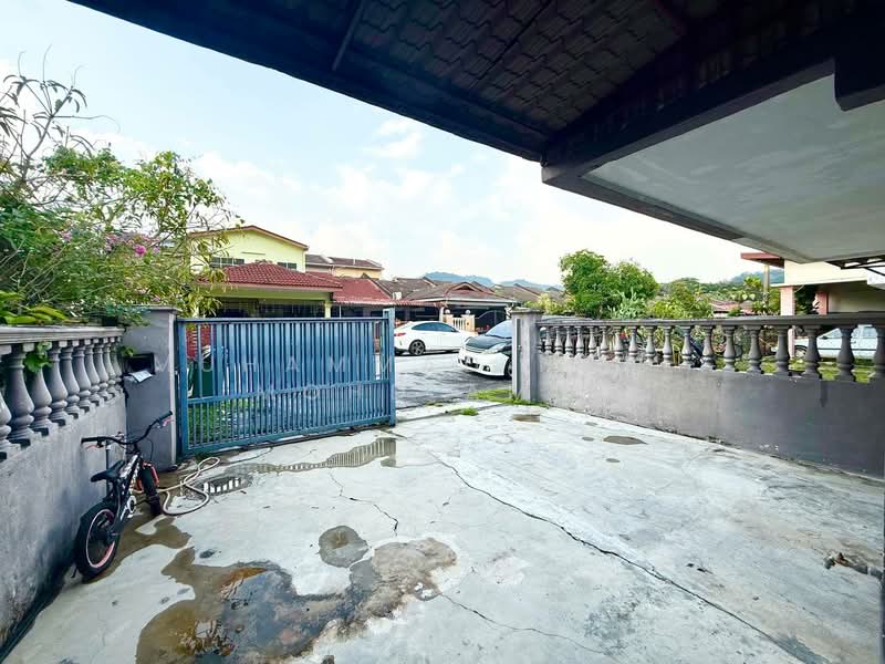 Rumah Teres 1 Tingkat untuk Dijual di Taman Batu Caves (Batu Caves) - Muhammad Nazli Mohd Amin - Exterior - PropertyGuru.com.my