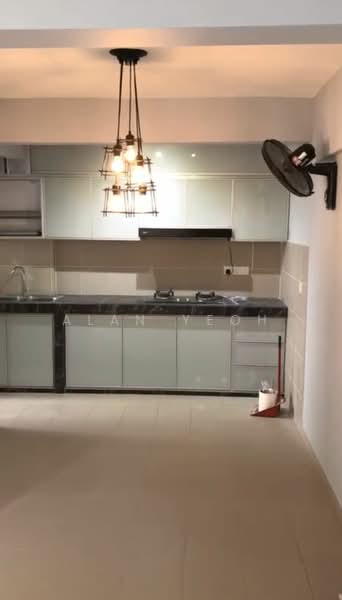 Pangsapuri untuk Dijual di Alpinia - Alan Yeoh - Kitchen - PropertyGuru.com.my