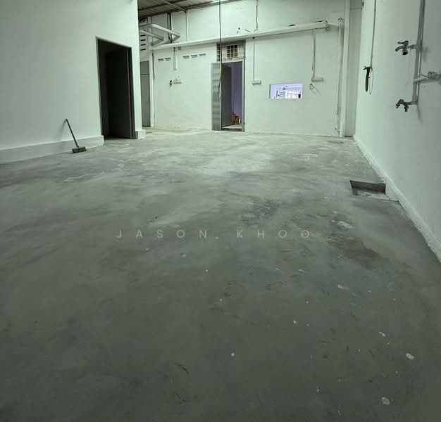 Shop for Rent in Taman Molek (Johor Bahru) - Jason Khoo - Interior - PropertyGuru.com.my