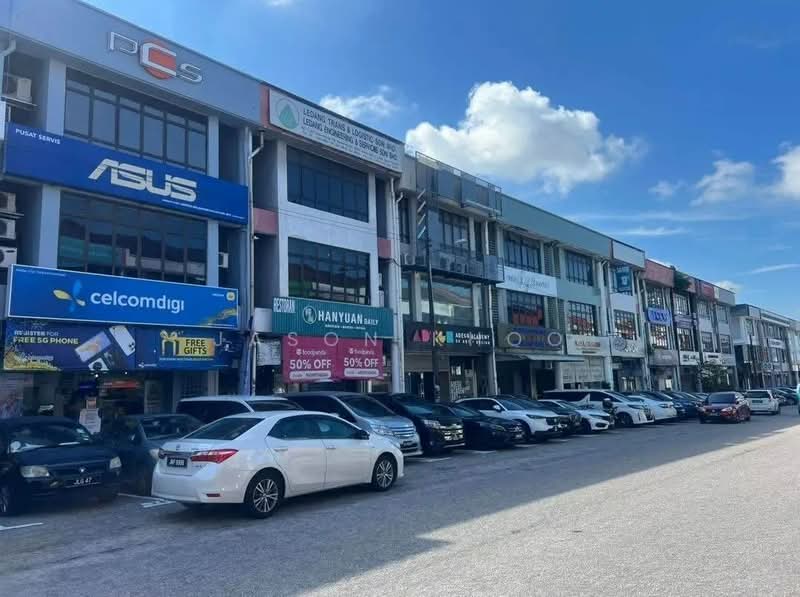Shop for Rent in Taman Molek (Johor Bahru) - Jason Khoo - Exterior - PropertyGuru.com.my
