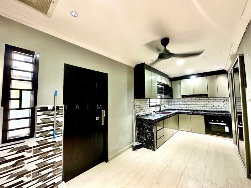 Terraced House for Sale in Kuala Selangor (Selangor) - Naim Kassim - Kitchen - PropertyGuru.com.my
