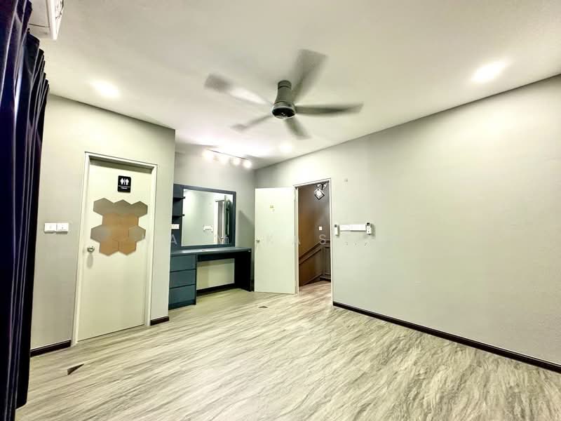 Terraced House for Sale in Kuala Selangor (Selangor) - Naim Kassim - Interior - PropertyGuru.com.my