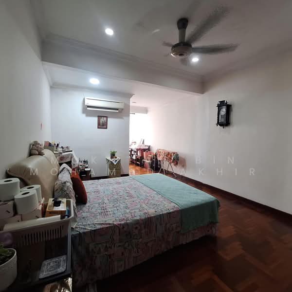 Rumah Berkembar untuk Dijual di Tropicana (Petaling Jaya) - Mokhtar Bin Mohamad Akhir - Bedroom - PropertyGuru.com.my