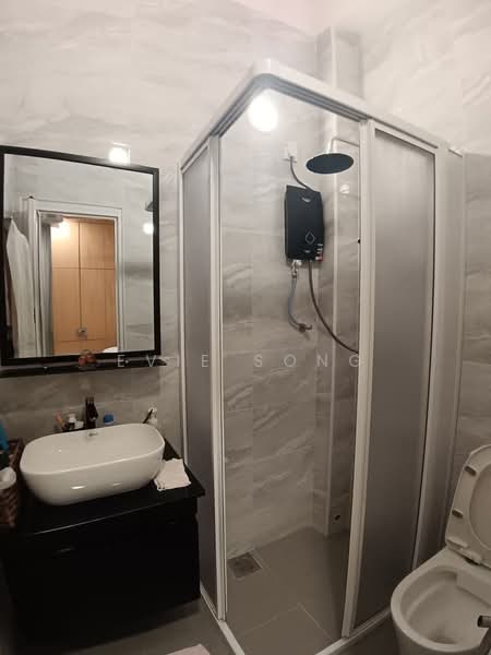 Rumah Teres 1 Tingkat untuk Dijual di Bandar Baru Permas Jaya (Permas Jaya) - Evie Song - Bathroom - PropertyGuru.com.my
