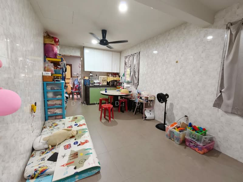 Rumah Teres 2 Tingkat untuk Dijual di Skudai (Johor) - David Ong - Living Room - PropertyGuru.com.my