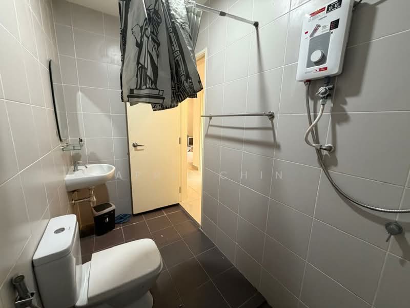 Service Residence for Rent at Meridin Suites @ The Meridin - April Chin - Bathroom - PropertyGuru.com.my