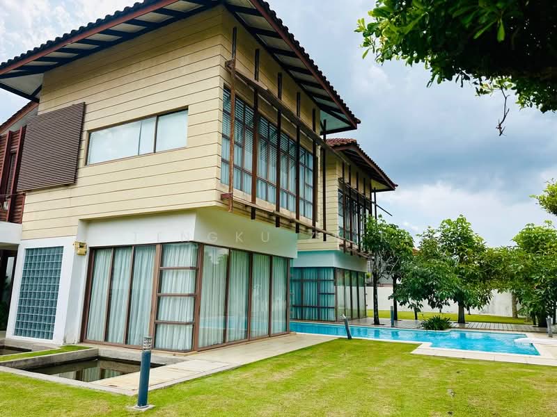 Bungalow for Sale in Bandar Seri Putra (Bangi) - Tengku Zairi - Exterior - PropertyGuru.com.my