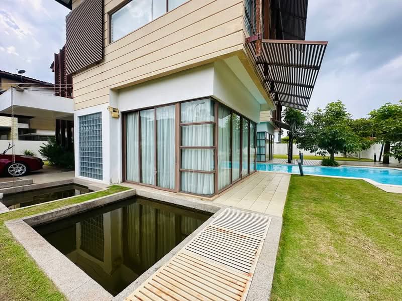 Bungalow for Sale in Bandar Seri Putra (Bangi) - Tengku Zairi - Exterior - PropertyGuru.com.my