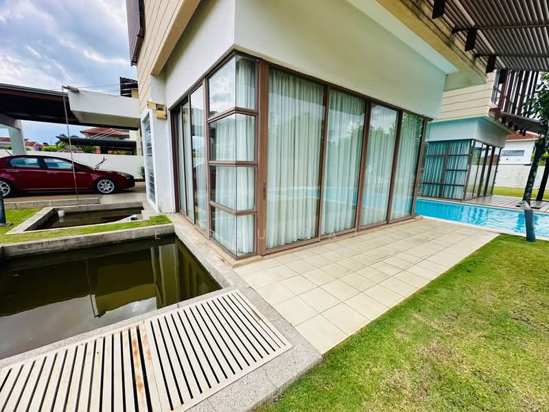 Bungalow for Sale in Bandar Seri Putra (Bangi) - Tengku Zairi - Exterior - PropertyGuru.com.my
