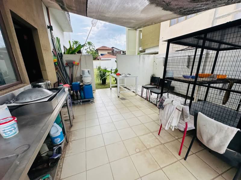 Bungalow for Sale in Bandar Seri Putra (Bangi) - Tengku Zairi - Exterior - PropertyGuru.com.my