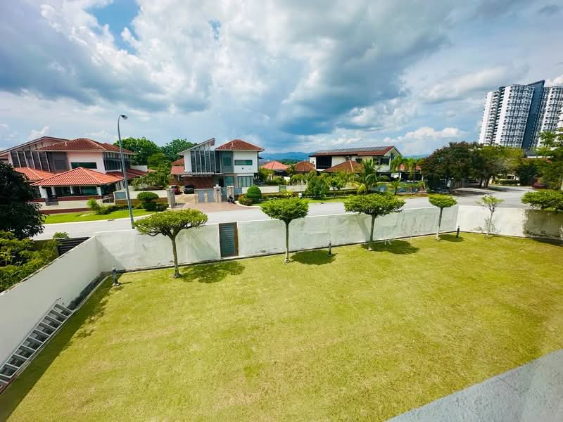 Bungalow for Sale in Bandar Seri Putra (Bangi) - Tengku Zairi - Exterior - PropertyGuru.com.my
