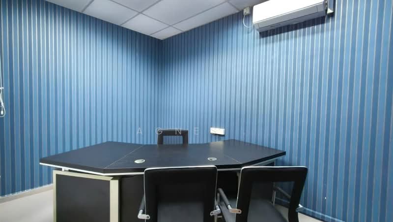 Shop / Office for Rent in Taman Molek (Johor Bahru) - Agnes . - Study - PropertyGuru.com.my