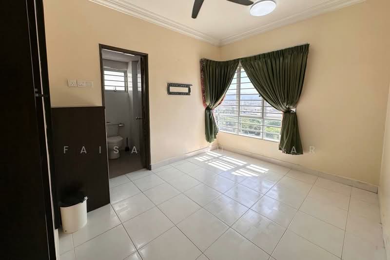 Condominium for Sale at Symphony Heights (Simfoni Heights) - Faisal Abu Omar - Bathroom - PropertyGuru.com.my