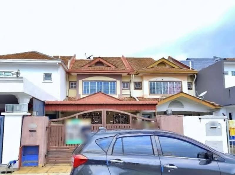 2-storey Terraced House for Sale in Bandar Bukit Tinggi (Klang) - Alice Kuon - Exterior - PropertyGuru.com.my