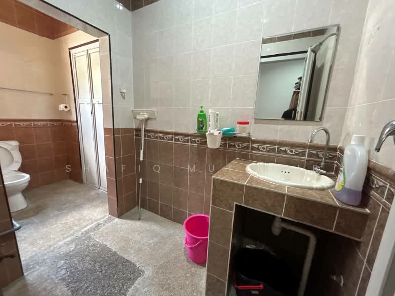 Bungalow for Sale in Bangi (Selangor) - Shafiq Muttalib - PropertyGuru.com.my