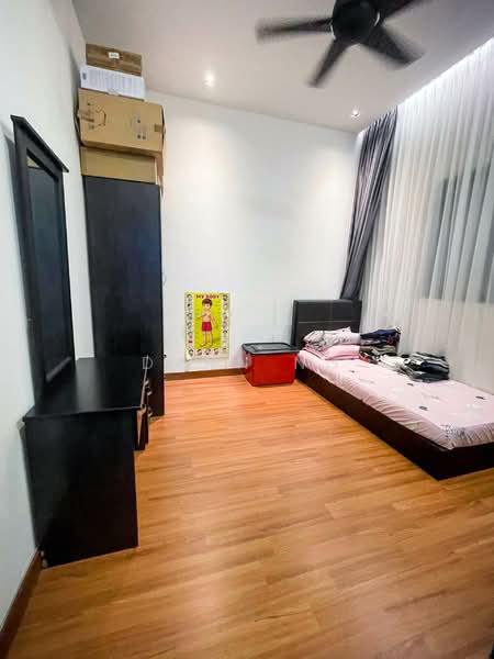 Service Residence for Sale at The Link 2 @ Bukit Jalil (Serviced Residences) - Dann Ng - Bedroom - PropertyGuru.com.my