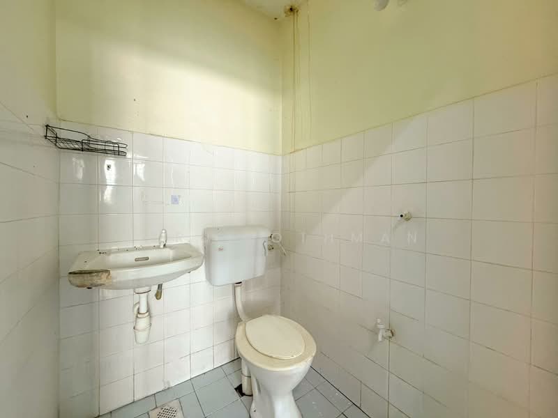 1-storey Terraced House for Sale in Bandar Seremban Selatan (Seremban) - Azrul Othman - PropertyGuru.com.my