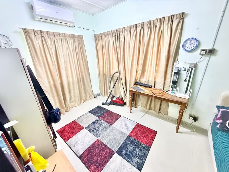 3-storey Terraced House for Sale in Taman Bukit Teratai (Ampang) - Syakila Mokhtar - Interior - PropertyGuru.com.my