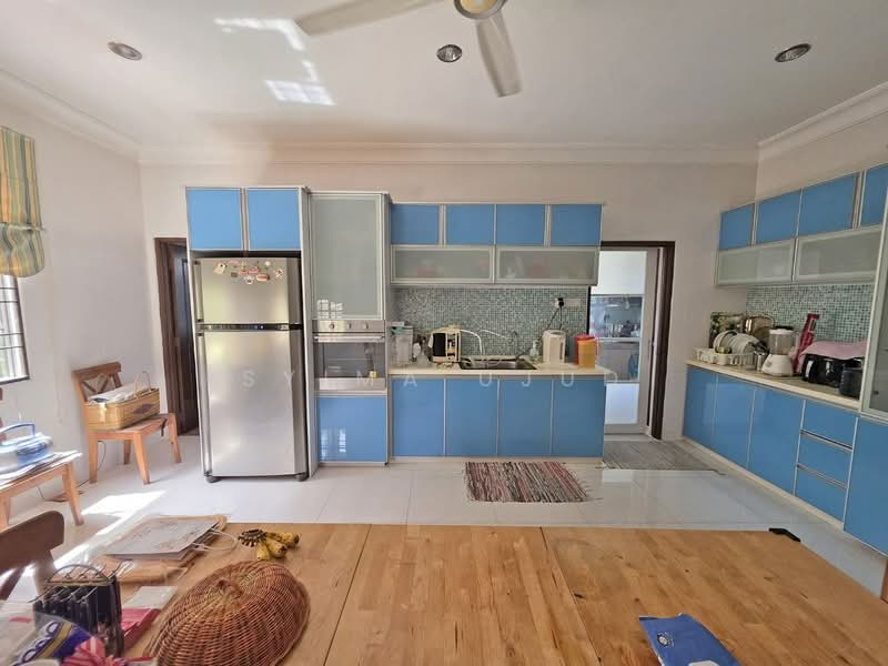 Bungalow Land for Sale in Bandar Bukit Mahkota (Bangi) - Syima Ujud - Kitchen - PropertyGuru.com.my