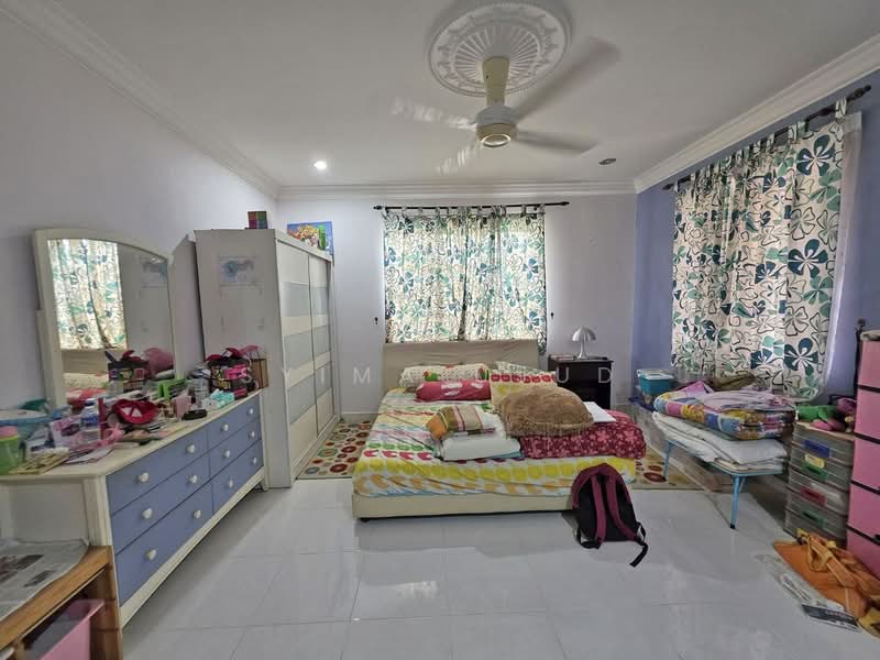 Bungalow Land for Sale in Bandar Bukit Mahkota (Bangi) - Syima Ujud - Bedroom - PropertyGuru.com.my