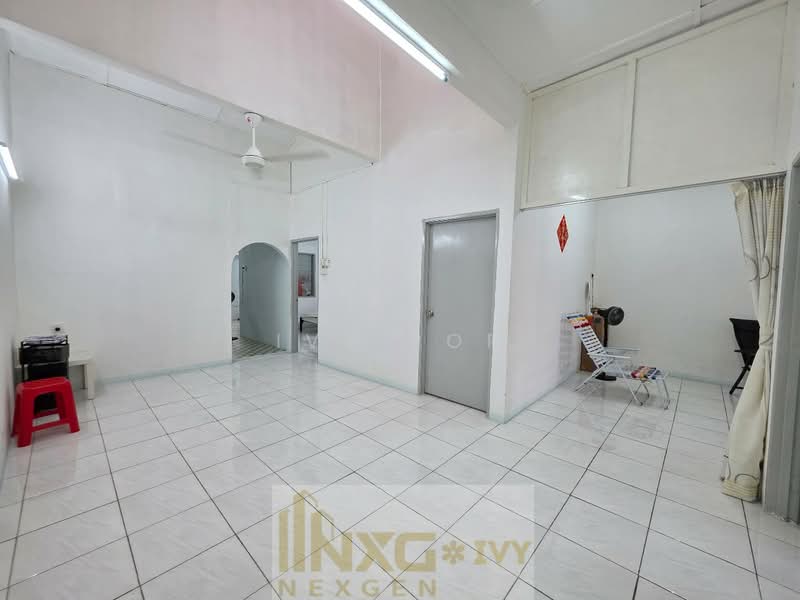 Rumah Teres 1 Tingkat untuk Dijual di Taman Sri Andalas (Klang) - Ivy Por - Living Room - PropertyGuru.com.my
