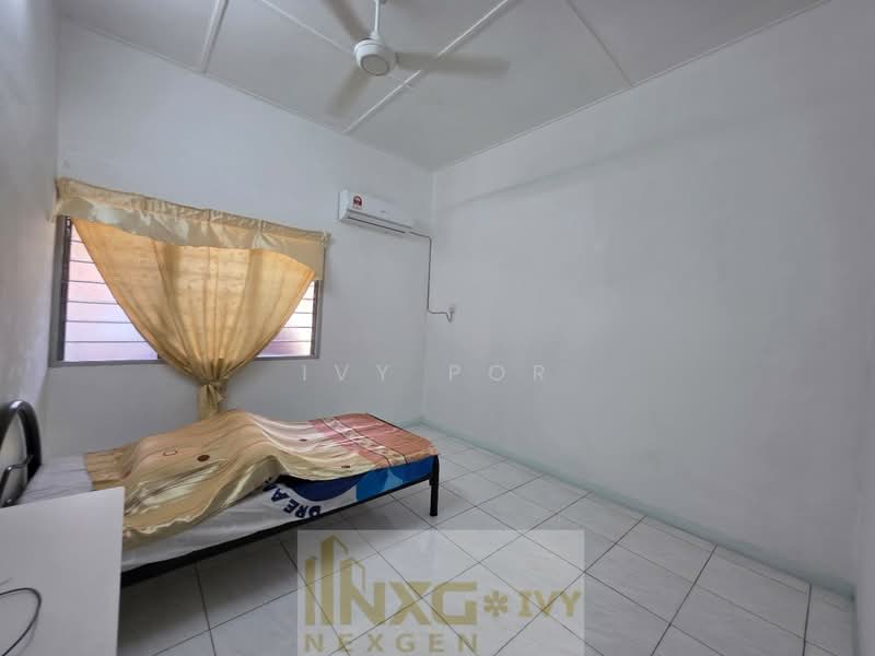 Rumah Teres 1 Tingkat untuk Dijual di Taman Sri Andalas (Klang) - Ivy Por - Bedroom - PropertyGuru.com.my