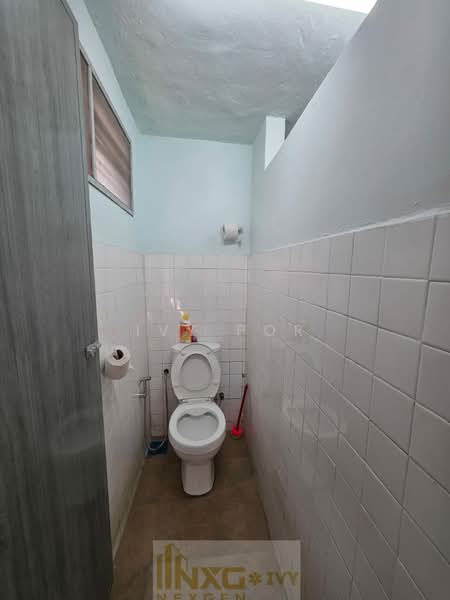 Rumah Teres 1 Tingkat untuk Dijual di Taman Sri Andalas (Klang) - Ivy Por - Bathroom - PropertyGuru.com.my