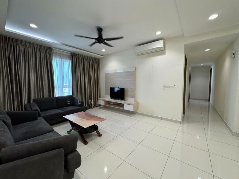 Servis Apartment untuk Dijual di Impiria Residensi Bukit Tinggi Klang - Eunice Lim - Living Room - PropertyGuru.com.my