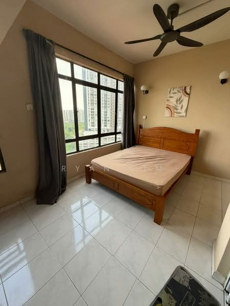 Condominium for Sale at E-Park Condominium - Ryan Sim - Bedroom - PropertyGuru.com.my