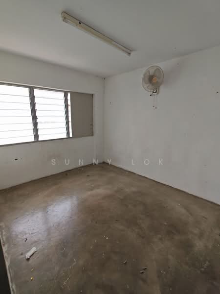 Rumah Flat untuk Disewa di Taman Jelutong Jaya - Sunny Lok - Interior - PropertyGuru.com.my