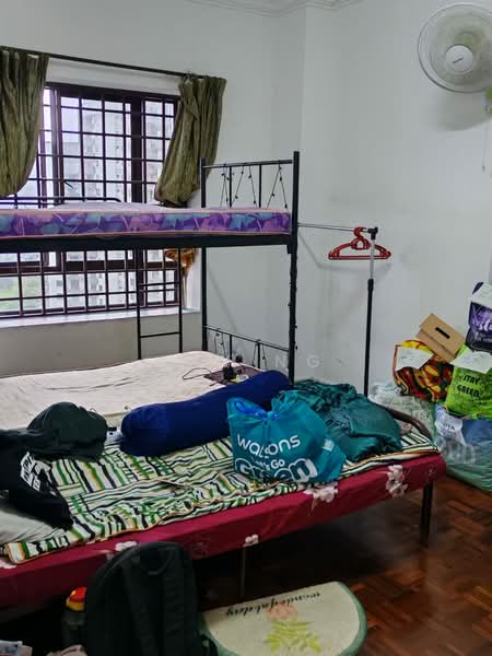 Pangsapuri untuk Dijual di Seri Mutiara Apartment - Kay Ng - Bedroom - PropertyGuru.com.my