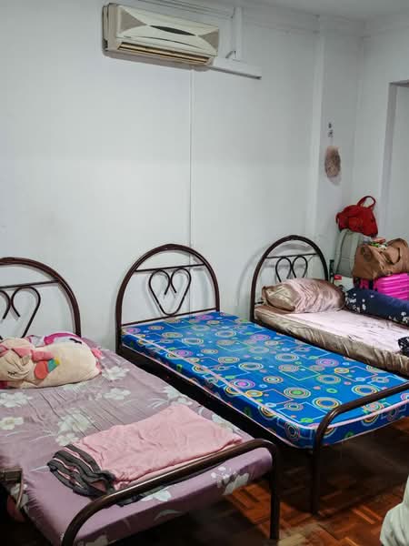 Pangsapuri untuk Dijual di Seri Mutiara Apartment - Kay Ng - Bedroom - PropertyGuru.com.my