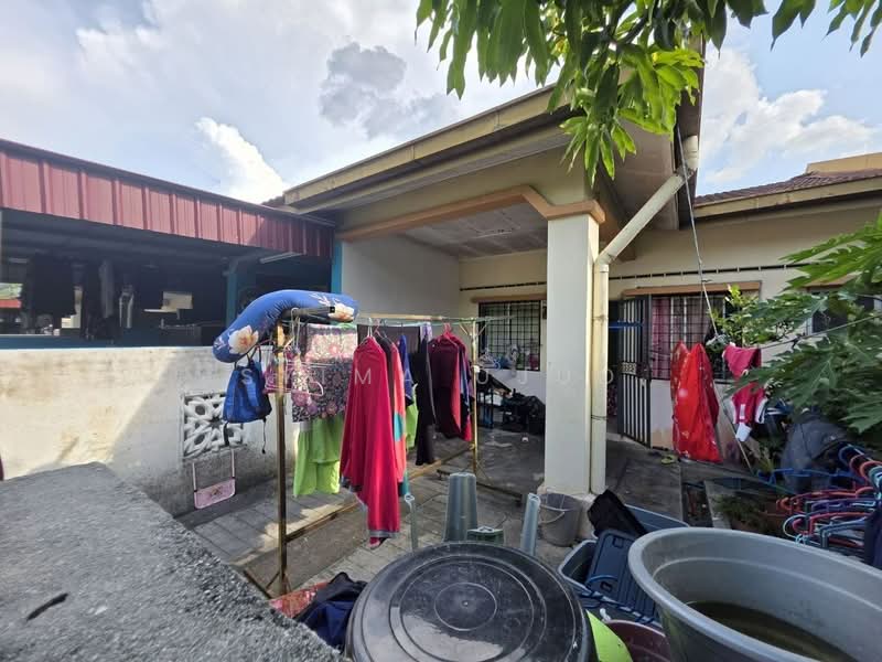 Rumah Teres 1 Tingkat untuk Dijual di Taman Semenyih Impian (Semenyih) - Syima Ujud - Exterior - PropertyGuru.com.my