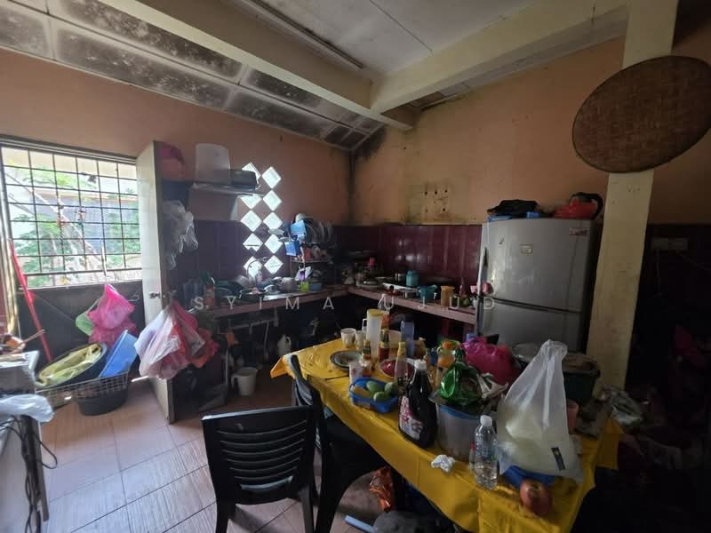 Rumah Teres 1 Tingkat untuk Dijual di Taman Semenyih Impian (Semenyih) - Syima Ujud - Kitchen - PropertyGuru.com.my