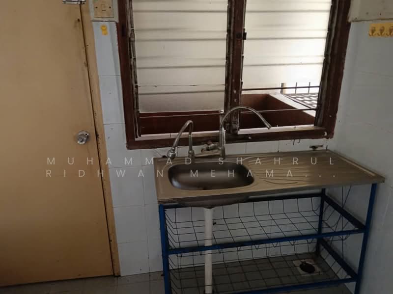 Apartment for Sale at Taman Kajang Perdana - Muhammad Shahrul Ridhwan Mehamad Nasir - Kitchen - PropertyGuru.com.my
