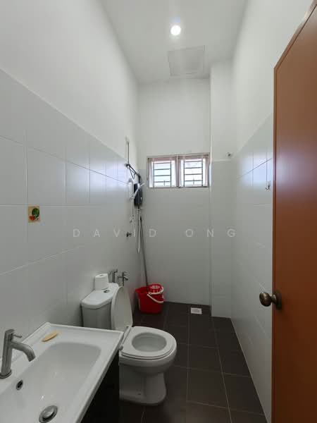 Rumah Berkembar untuk Dijual di Pontian (Johor) - David Ong - Bathroom - PropertyGuru.com.my