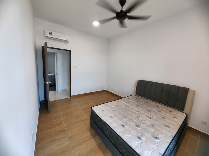 Condominium for Sale at Hillcrest Heights - Amy Chin - Bedroom - PropertyGuru.com.my