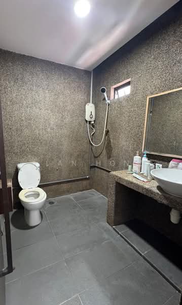 Rumah Banglo untuk Disewa di Setapak (Kuala Lumpur) - Alan Hong - Bathroom - PropertyGuru.com.my