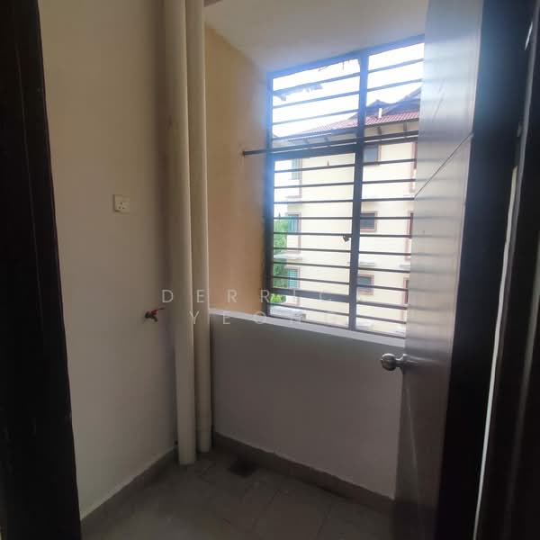 Apartment for Rent at Desa Idaman Residences - Derrick Yeong - Balcony - PropertyGuru.com.my