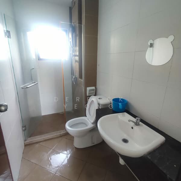 Apartment for Rent at Desa Idaman Residences - Derrick Yeong - Bathroom - PropertyGuru.com.my